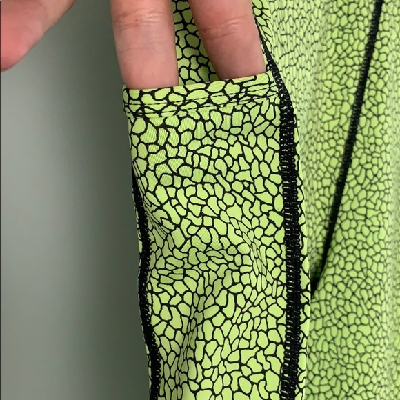 Running/workout legging - Picture 3 of 6